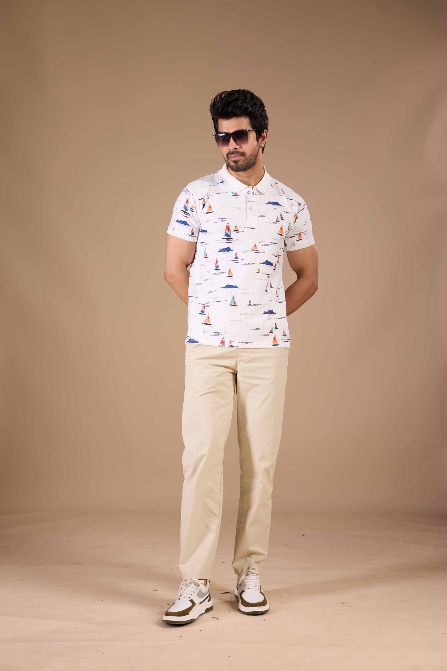 Tshirtsbuddy Men's White Nautical Sailboat Polo T-Shirt