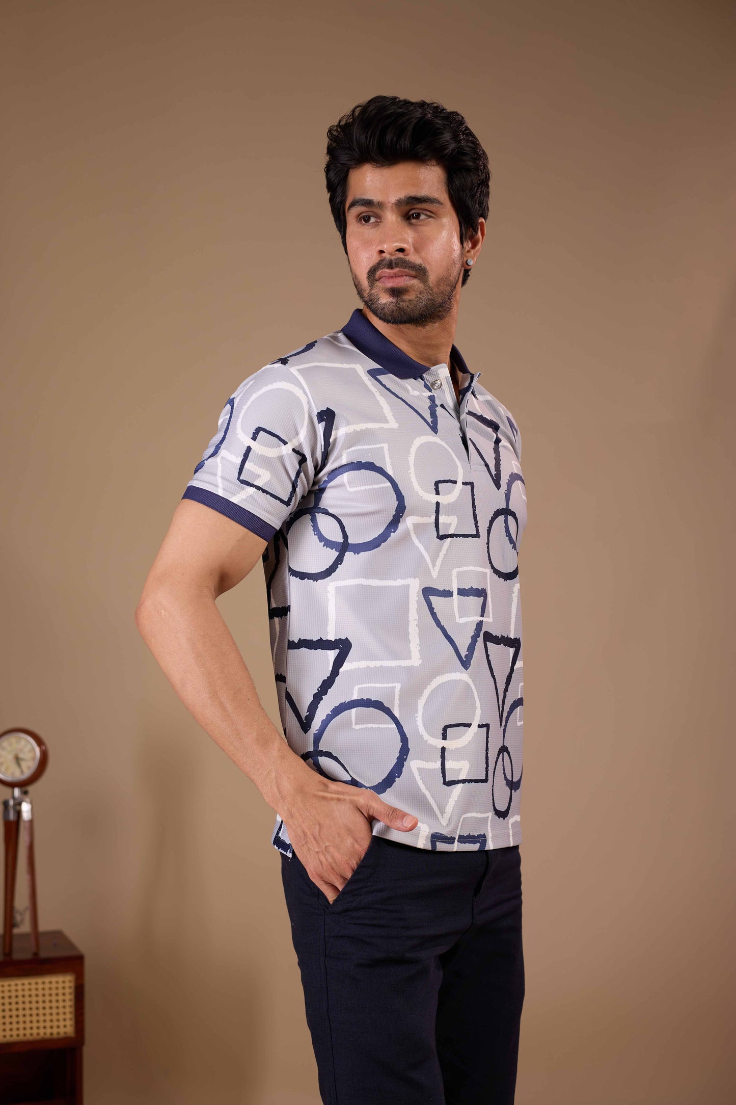 Tshirtsbuddy Men's Blue Geometric Sketch Polo T-Shirt