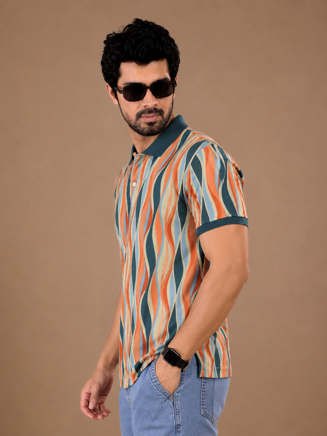Tshirtsbuddy Men's Vintage Wavy Stripe Polo T-Shirt