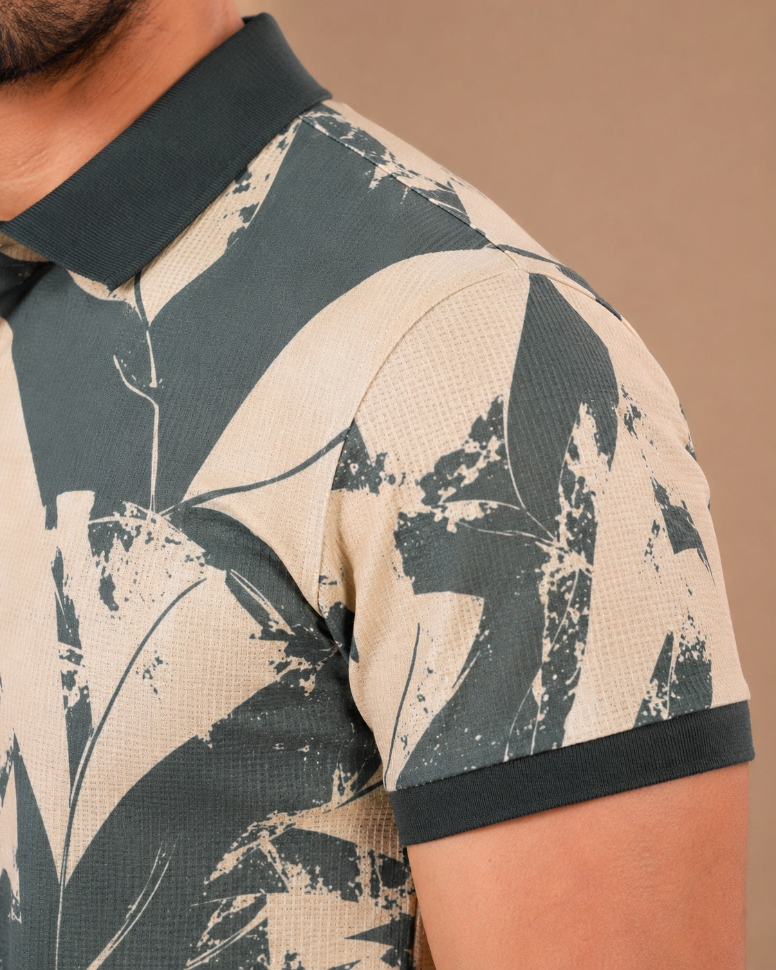 TshirtsBuddy Mens Rustic Distressed White Leaf Print Polo Tshirt